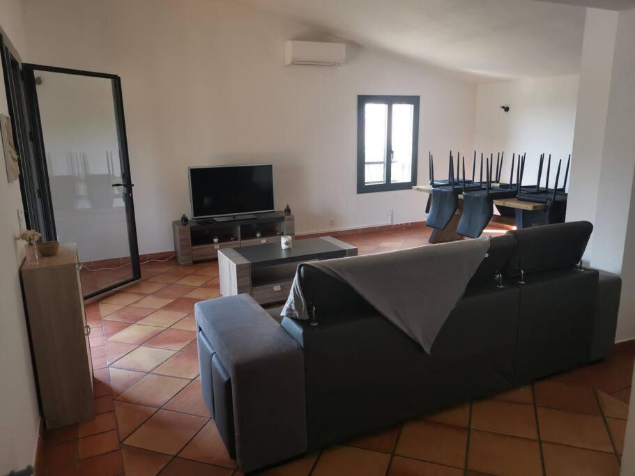 Haut De Villa Renovee En 2023 Saint-Maime Екстер'єр фото